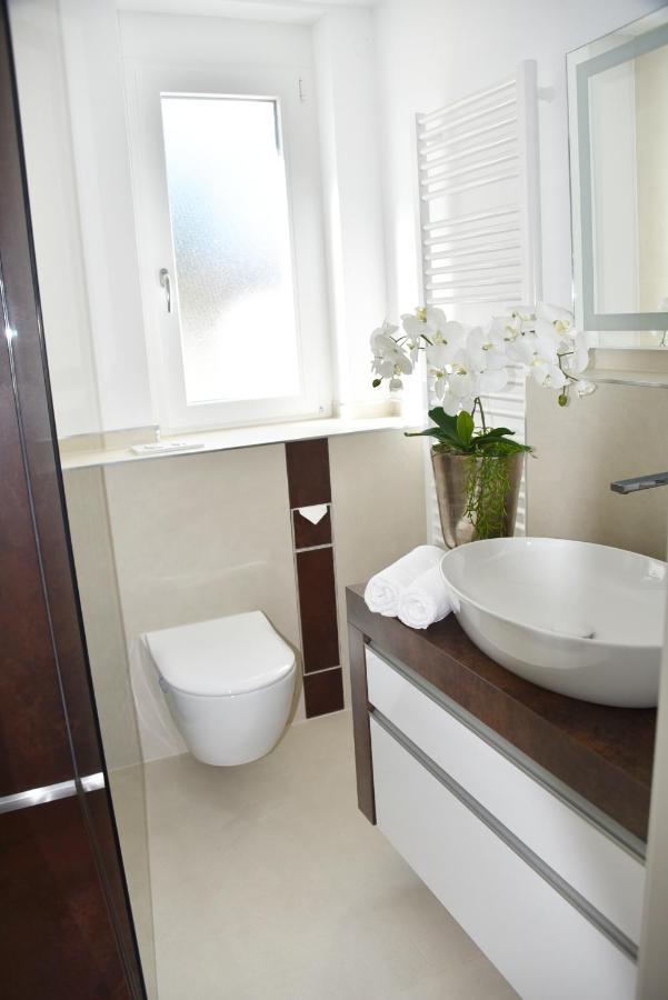 Antike & Modern Deluxe Apartment Gunzburg Bagian luar foto