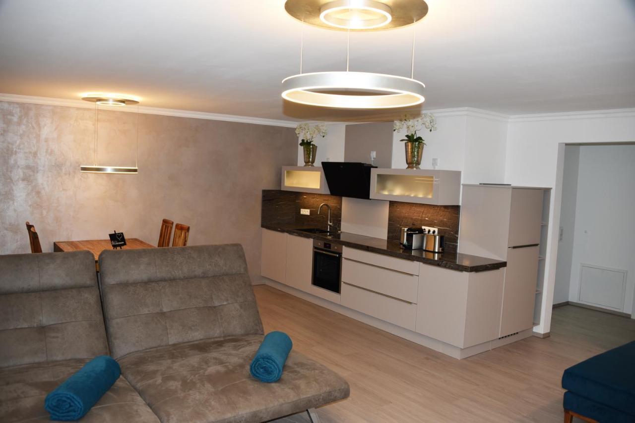 Antike & Modern Deluxe Apartment Gunzburg Bagian luar foto